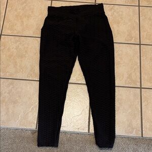 Textured High-Waist Black Leggings